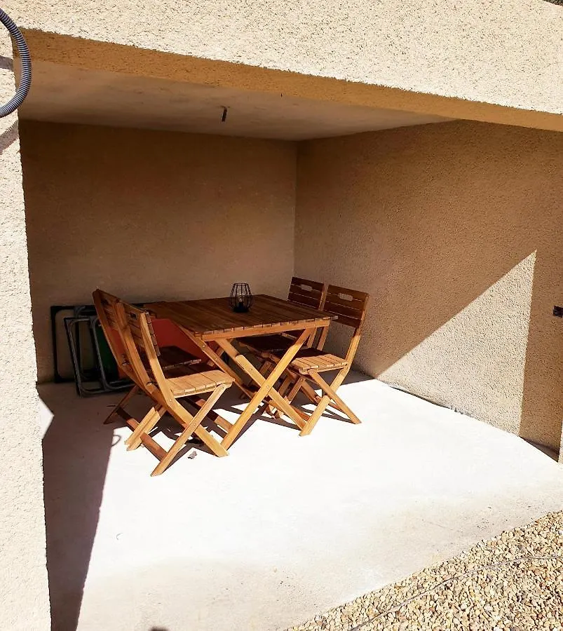 Bastide Bellugue Maison D'Hotes Reseau Bienvenue A La Ferme A 3 Minutes De Lourmarin Cadenet 0*,