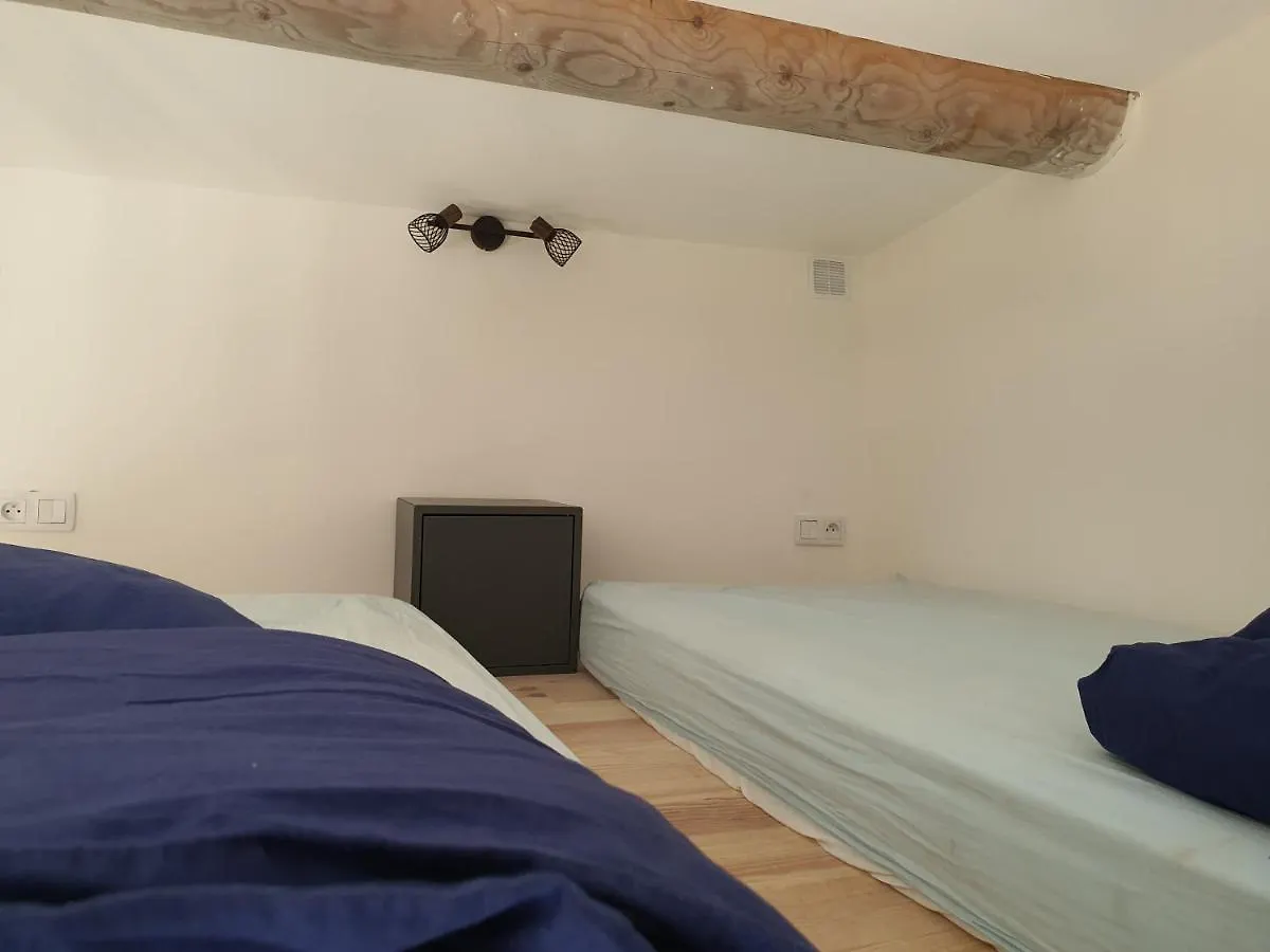 Bed & Breakfast Bastide Bellugue Maison D'Hotes Reseau Bienvenue A La Ferme A 3 Minutes De Lourmarin Cadenet France