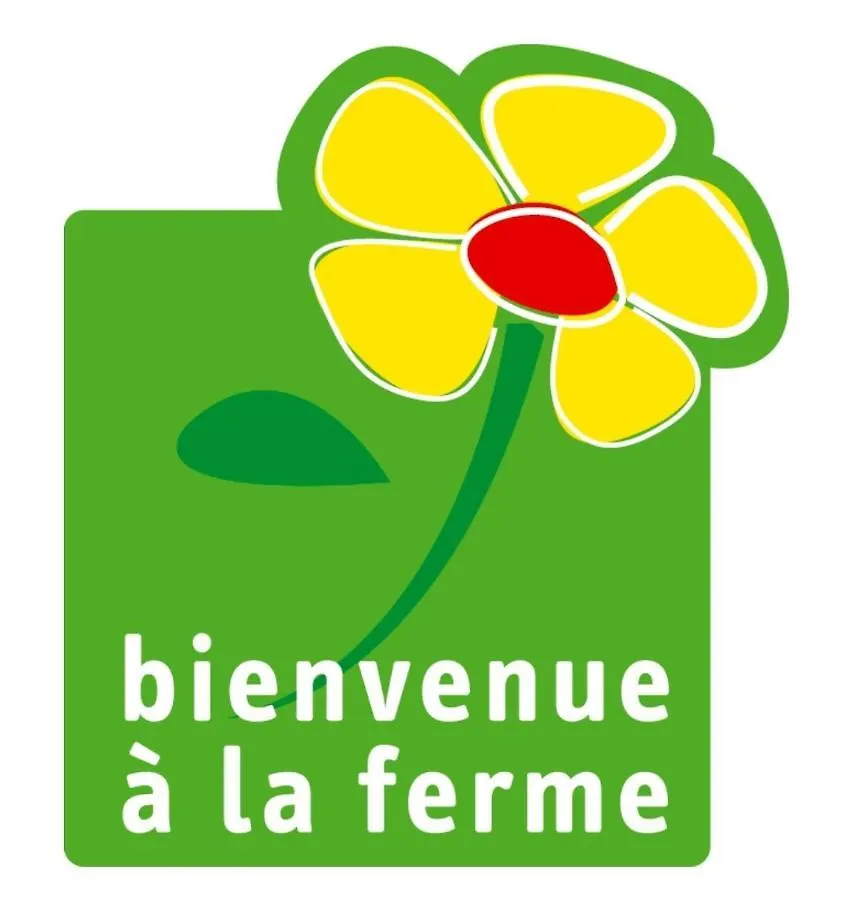 Bastide Bellugue Maison d'hôtes à La Ferme à 3 minutes de Lourmarin Cadenet